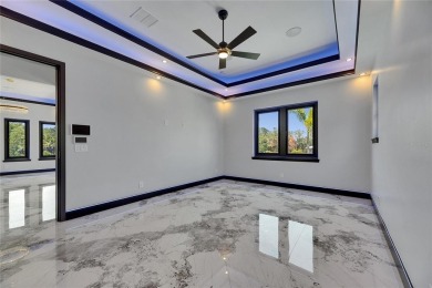 6522 Simone Shores Circle | The Voyager Floorplan
7 Beds | 4.5 on Apollo Beach Golf and Sea Club in Florida - for sale on GolfHomes.com, golf home, golf lot