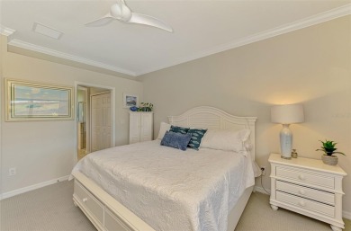 Dramatic price reduction on this gorgeous end unit villa located on Sarasota National Golf Club in Florida - for sale on GolfHomes.com, golf home, golf lot