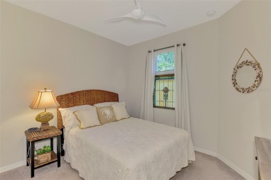 Dramatic price reduction on this gorgeous end unit villa located on Sarasota National Golf Club in Florida - for sale on GolfHomes.com, golf home, golf lot