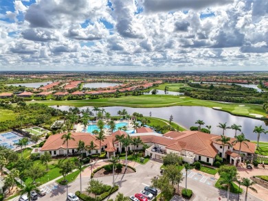 Dramatic price reduction on this gorgeous end unit villa located on Sarasota National Golf Club in Florida - for sale on GolfHomes.com, golf home, golf lot