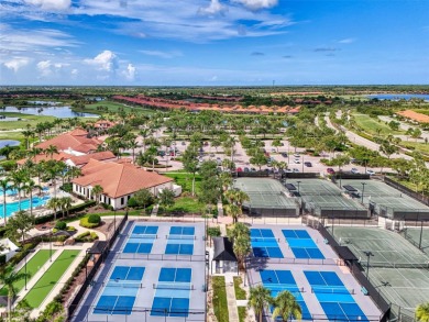 Dramatic price reduction on this gorgeous end unit villa located on Sarasota National Golf Club in Florida - for sale on GolfHomes.com, golf home, golf lot
