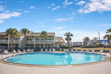 NO STAIRS!!!! This three-bedroom, two-and-a-half-bath unit on Seascape Golf Course in Florida - for sale on GolfHomes.com, golf home, golf lot
