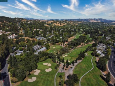 Price recently reduced...  Spacious 2 Bedroom / 1 Bath on Rossmoor Golf Course in California - for sale on GolfHomes.com, golf home, golf lot