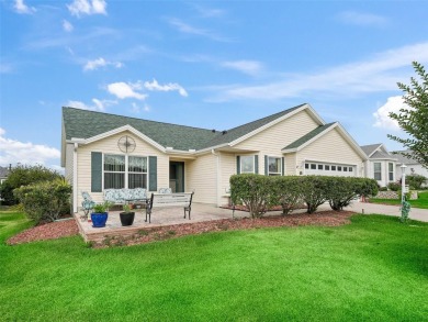 !!! PRICE ADJUSTMENT!!! Welcome to this EXPANDED DESIGNER on The Links of Spruce Creek in Florida - for sale on GolfHomes.com, golf home, golf lot