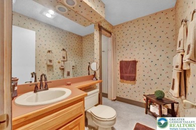 Turnkey Mountain Escape with Slope-Side Access - Snow Ridge on Jack Frost National Golf Course in Pennsylvania - for sale on GolfHomes.com, golf home, golf lot