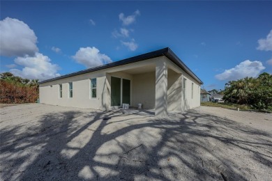 Under Construction. NEW CONSTRUCTION! ESTIMATED COMPLETION DATE on Bobcat Trail Golf Club in Florida - for sale on GolfHomes.com, golf home, golf lot