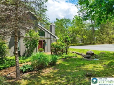Turnkey Mountain Escape with Slope-Side Access - Snow Ridge on Jack Frost National Golf Course in Pennsylvania - for sale on GolfHomes.com, golf home, golf lot