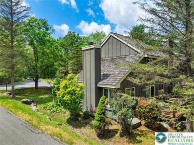 Turnkey Mountain Escape with Slope-Side Access - Snow Ridge on Jack Frost National Golf Course in Pennsylvania - for sale on GolfHomes.com, golf home, golf lot
