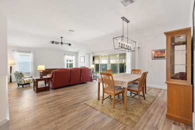 Beautifully maintained 3/2 Sunflower Designer Home with 2 Car on Pennbrooke Fairways in Florida - for sale on GolfHomes.com, golf home, golf lot