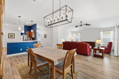 Beautifully maintained 3/2 Sunflower Designer Home with 2 Car on Pennbrooke Fairways in Florida - for sale on GolfHomes.com, golf home, golf lot