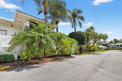Nestled in the exclusive Quail Ridge Country Club, this 3-bed on Quail Ridge Golf Course and Country Club in Florida - for sale on GolfHomes.com, golf home, golf lot