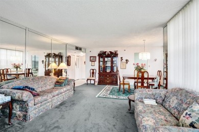 Bright and spacious CORNER unit in the desirable 55+ community on Pembroke Lakes Golf Club in Florida - for sale on GolfHomes.com, golf home, golf lot