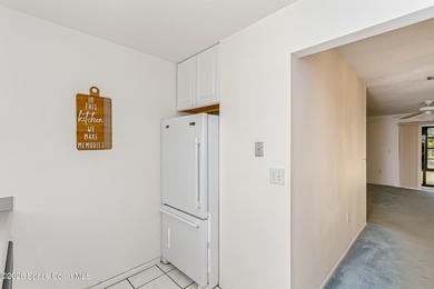 Welcome to this charming 2-bedroom, 1-bath condo located in the on Mallards Landing Golf Course in Florida - for sale on GolfHomes.com, golf home, golf lot