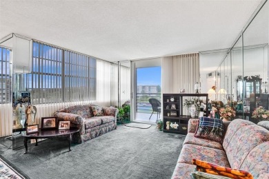 Bright and spacious CORNER unit in the desirable 55+ community on Pembroke Lakes Golf Club in Florida - for sale on GolfHomes.com, golf home, golf lot