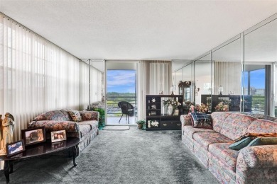 Bright and spacious CORNER unit in the desirable 55+ community on Pembroke Lakes Golf Club in Florida - for sale on GolfHomes.com, golf home, golf lot
