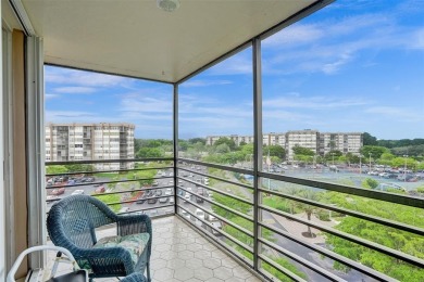 Bright and spacious CORNER unit in the desirable 55+ community on Pembroke Lakes Golf Club in Florida - for sale on GolfHomes.com, golf home, golf lot