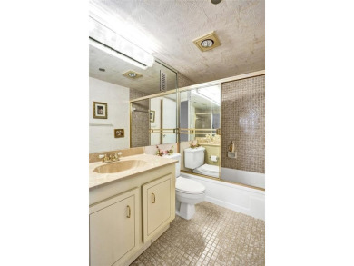 Bright and spacious CORNER unit in the desirable 55+ community on Pembroke Lakes Golf Club in Florida - for sale on GolfHomes.com, golf home, golf lot