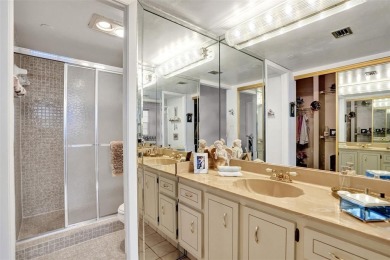 Bright and spacious CORNER unit in the desirable 55+ community on Pembroke Lakes Golf Club in Florida - for sale on GolfHomes.com, golf home, golf lot