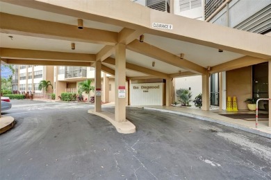 Bright and spacious CORNER unit in the desirable 55+ community on Pembroke Lakes Golf Club in Florida - for sale on GolfHomes.com, golf home, golf lot