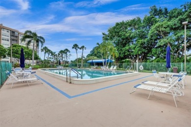 Bright and spacious CORNER unit in the desirable 55+ community on Pembroke Lakes Golf Club in Florida - for sale on GolfHomes.com, golf home, golf lot