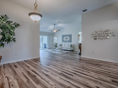 WELL-MAINTAINED  FURNISHED 3/2 WHISPERING PINE DESIGNER HOME on The Links of Spruce Creek in Florida - for sale on GolfHomes.com, golf home, golf lot