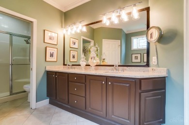 Welcome to this elegant 3-bdrm, 2-ba patio home in Yankee Trace on The Golf Club At Yankee Trace in Ohio - for sale on GolfHomes.com, golf home, golf lot