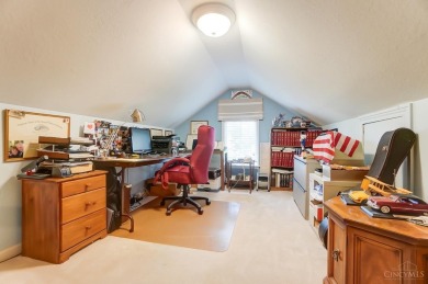 Welcome to this elegant 3-bdrm, 2-ba patio home in Yankee Trace on The Golf Club At Yankee Trace in Ohio - for sale on GolfHomes.com, golf home, golf lot