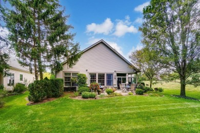 Welcome to this elegant 3-bdrm, 2-ba patio home in Yankee Trace on The Golf Club At Yankee Trace in Ohio - for sale on GolfHomes.com, golf home, golf lot