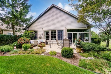 Welcome to this elegant 3-bdrm, 2-ba patio home in Yankee Trace on The Golf Club At Yankee Trace in Ohio - for sale on GolfHomes.com, golf home, golf lot