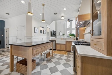 Perfectly positioned on a quiet cul-de-sac beside a greenbelt on Heritage Lakes - Par 3 - 9 Hole Course in Texas - for sale on GolfHomes.com, golf home, golf lot