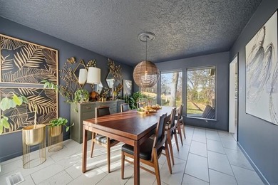 Stunning Split level home with 4 Bedrooms, 2.5 baths.  Lots of on Indian Springs Country Club in Oklahoma - for sale on GolfHomes.com, golf home, golf lot