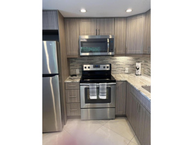 :Priced to sell! This light and bright upgraded 1 bedroom unit on Kings Point Golf -Flanders Way in Florida - for sale on GolfHomes.com, golf home, golf lot