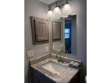 :Priced to sell! This light and bright upgraded 1 bedroom unit on Kings Point Golf -Flanders Way in Florida - for sale on GolfHomes.com, golf home, golf lot