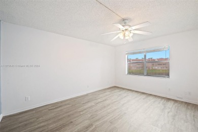 Welcome to this bright and spacious 1-bedroom, 1.5-bathroom on Sunrise Lakes Phase III in Florida - for sale on GolfHomes.com, golf home, golf lot