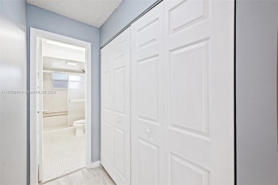 Welcome to this bright and spacious 1-bedroom, 1.5-bathroom on Sunrise Lakes Phase III in Florida - for sale on GolfHomes.com, golf home, golf lot