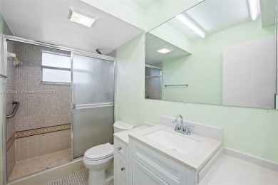 Welcome to this bright and spacious 1-bedroom, 1.5-bathroom on Sunrise Lakes Phase III in Florida - for sale on GolfHomes.com, golf home, golf lot