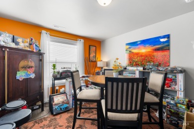 Charming 3 Bed + office/den, 2 Bath Home in Sands Pointe on Hunters Point Golf Club in Idaho - for sale on GolfHomes.com, golf home, golf lot
