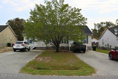 Duplex Investment Opportunity in Boiling Spring Lakes! Looking on The Lakes Country Club in North Carolina - for sale on GolfHomes.com, golf home, golf lot