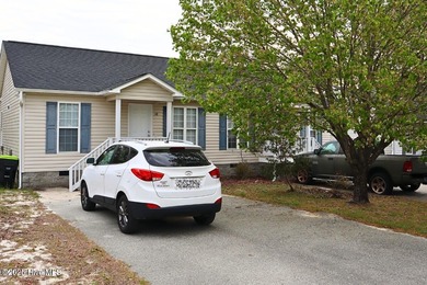 Duplex Investment Opportunity in Boiling Spring Lakes! Looking on The Lakes Country Club in North Carolina - for sale on GolfHomes.com, golf home, golf lot