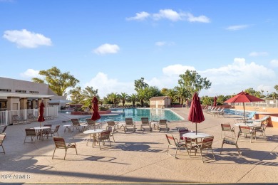 Explore vibrant retirement living in this stunning 3-bedroom on Cottonwood Country Club in Arizona - for sale on GolfHomes.com, golf home, golf lot