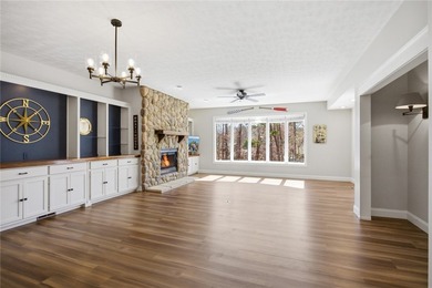 Welcome to this beautifully updated 2-bedroom, 2-bathroom condo on Keowee Key Golf and Country Club in South Carolina - for sale on GolfHomes.com, golf home, golf lot