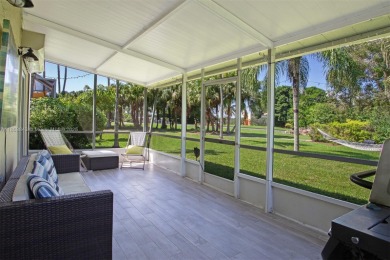 Location!! Just listed in Weston. Beautiful 2- Bedrooms on Bonaventure Country Club in Florida - for sale on GolfHomes.com, golf home, golf lot