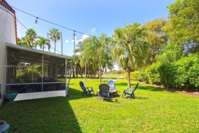 Location!! Just listed in Weston. Beautiful 2- Bedrooms on Bonaventure Country Club in Florida - for sale on GolfHomes.com, golf home, golf lot
