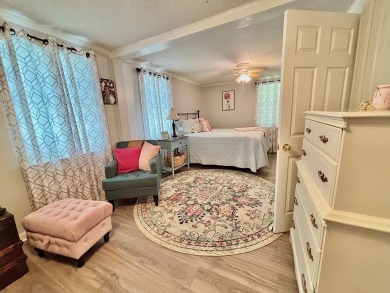 The Cottage At Lake Marion! Charming 3 bedroom, 2 bath second on Players Course At Wyboo Plantation in South Carolina - for sale on GolfHomes.com, golf home, golf lot