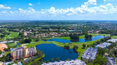 Location!! Just listed in Weston. Beautiful 2- Bedrooms on Bonaventure Country Club in Florida - for sale on GolfHomes.com, golf home, golf lot