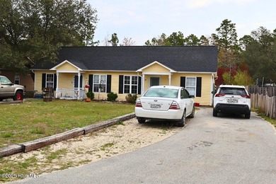 Duplex Investment Opportunity in Boiling Spring Lakes! Looking on The Lakes Country Club in North Carolina - for sale on GolfHomes.com, golf home, golf lot