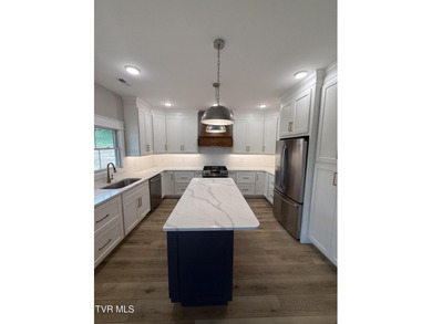 Stunning New Construction with Golf Course & Mountain Views on Country Club of Bristol in Tennessee - for sale on GolfHomes.com, golf home, golf lot