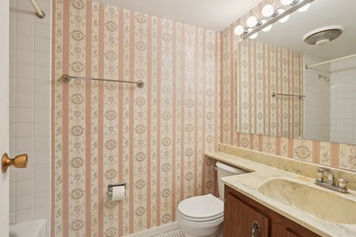 Enjoy comfort and control with this first-floor condo in on Twin Lakes Golf Course in Illinois - for sale on GolfHomes.com, golf home, golf lot