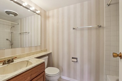 Enjoy comfort and control with this first-floor condo in on Twin Lakes Golf Course in Illinois - for sale on GolfHomes.com, golf home, golf lot