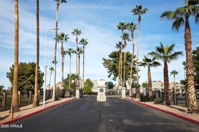 Beautiful 3 bedroom, 3 bathroom tri-level townhome, Great Value on Dobson Ranch Municipal Golf Course in Arizona - for sale on GolfHomes.com, golf home, golf lot